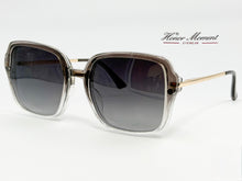 Cargar imagen en el visor de la galería, <div title='Genero UNISEX | Forma CUADRADO | Color CAFÉ TRASPARENTE | COMPLETO | 142mmANCHOTOTAL | 52mmANCHODELENTE | 49mmALTURADELENTE | 20mmPUENTE | 138mmLONG' > 95319 C5 </div>