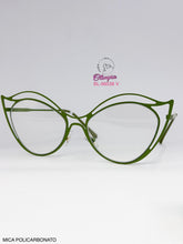 Cargar imagen en el visor de la galería, <div title='Genero MUJER | Forma GATO | Color VERDE | COMPLETO | 146mmANCHOTOTAL | 54mmANCHODELENTE | 45mmALTURADELENTE | 20mmPUENTE | 140mmLONGITUDDEVARILLA |' > BL-66038 V </div>