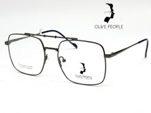 Cargar imagen en el visor de la galería, <div title='Genero UNISEX | Forma CUADRADO | Color GRIS | COMPLETO | 137mmANCHOTOTAL | 52mmANCHODELENTE | 47mmALTURADELENTE | 17mmPUENTE | 140MM LONGI' > CLIP-007 C4 </div>