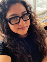 Cargar imagen en el visor de la galería, <div title='MUJER | RECTANGULAR | | ACETATO | NEGRO | | Tipo Lente COMPLETO' > F2501 C1 </div>