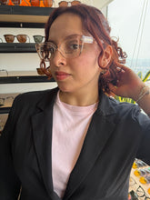 Cargar imagen en el visor de la galería, <div title='MUJER | CUADRADO GATO | GATO | ACETATO | ROSA | | Tipo Lente COMPLETO' > F2609 C3 </div>