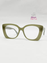 Cargar imagen en el visor de la galería, <div title='MUJER | CUADRADO | GATO | ACETATO | VERDE | | Tipo Lente COMPLETO' > F2617 C2 </div>