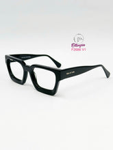 Cargar imagen en el visor de la galería, <div title='UNISEX | CUADRADO | RECTANGULAR | ACETATO | NEGRO | | Tipo Lente COMPLETO' > F2686 C1 </div>