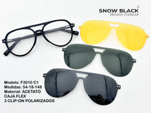 Cargar imagen en el visor de la galería, <div title='Genero UNISEX | Forma GATO | Color NEGRO | COMPLETO | 140mmANCHOTOTAL | 53mmANCHODELENTE | 47mmALTURADELENTE | 18mmPUENTE | 148MM LONGITUD' > F3010 C1 </div>