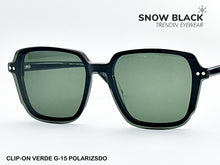 Cargar imagen en el visor de la galería, <div title='Genero UNISEX | Forma CUADRADO | Color NEGRO | COMPLETO | 134mmANCHOTOTAL | 49mmANCHODELENTE | 43mmALTURADELENTE | 17mmPUENTE | 145MM LONG' > F3023 C1 </div>