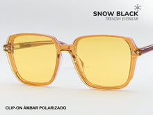 Cargar imagen en el visor de la galería, <div title='Genero UNISEX | Forma CUADRADO | Color ROSA | COMPLETO | 134mmANCHOTOTAL | 49mmANCHODELENTE | 43mmALTURADELENTE | 17mmPUENTE | 145MM LONGI' > F3023 C5 </div>