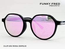 Cargar imagen en el visor de la galería, <div title='Genero CLIP-ON | Forma UNISEX REDONDO | Color NEGRO | | COMPLETOmmANCHOTOTAL | 132mmANCHODELENTE | 48mmALTURADELENTE | 44mmPUENTE | 19mmLONGITUDDEV' > FRED-2707 C1 </div>