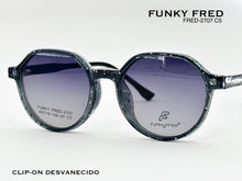 Cargar imagen en el visor de la galería, <div title='Genero CLIP-ON | Forma MUJER REDONDO | Color GRIS | | COMPLETOmmANCHOTOTAL | 132mmANCHODELENTE | 48mmALTURADELENTE | 44mmPUENTE | 19mmLONGITUDDEVAR' > FRED-2707 C5 </div>