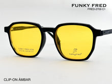 Cargar imagen en el visor de la galería, <div title='Genero CLIP-ON | Forma UNISEX CUADRADO | Color NEGRO | | COMPLETOmmANCHOTOTAL | 139mmANCHODELENTE | 50mmALTURADELENTE | 46mmPUENTE | 19mmLONGITUDDE' > FRED-2709 C1 </div>