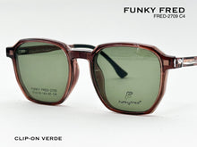 Cargar imagen en el visor de la galería, <div title='Genero CLIP-ON | Forma UNISEX CUADRADO | Color CAFE | | COMPLETOmmANCHOTOTAL | 139mmANCHODELENTE | 50mmALTURADELENTE | 46mmPUENTE | 19mmLONGITUDDEV' > FRED-2709 C4 </div>