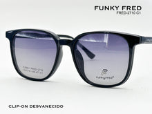 Cargar imagen en el visor de la galería, <div title='Genero CLIP-ON | Forma UNISEX CUADRADO | Color NEGRO | | COMPLETOmmANCHOTOTAL | 140mmANCHODELENTE | 52mmALTURADELENTE | 46mmPUENTE | 18mmLONGITUDDE' > FRED-2710 C1 </div>