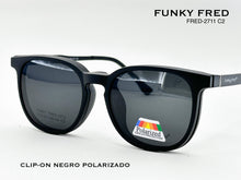 Cargar imagen en el visor de la galería, <div title='Genero CLIP-ON | Forma UNISEX CUADRADO | Color NEGRO | | COMPLETOmmANCHOTOTAL | 140mmANCHODELENTE | 50mmALTURADELENTE | 44mmPUENTE | 20mmLONGITUDDE' > FRED-2711 C2 </div>
