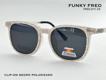 Cargar imagen en el visor de la galería, <div title='Genero CLIP-ON | Forma UNISEX CUADRADO | Color BLANCO TRASPARENTE | | COMPLETOmmANCHOTOTAL | 140mmANCHODELENTE | 50mmALTURADELENTE | 44mmPUENTE | 20' > FRED-2711 C6 </div>