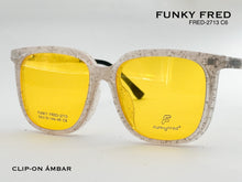 Cargar imagen en el visor de la galería, <div title='Genero CLIP-ON | Forma MUJER CUADRADO | Color BLANCO TRASPARENTE | | COMPLETOmmANCHOTOTAL | 146mmANCHODELENTE | 56mmALTURADELENTE | 49mmPUENTE | 18m' > FRED-2713 C6 </div>