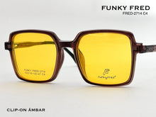 Cargar imagen en el visor de la galería, <div title='Genero CLIP-ON | Forma UNISEX CUADRADO | Color CAFE | | COMPLETOmmANCHOTOTAL | 140mmANCHODELENTE | 51mmALTURADELENTE | 43mmPUENTE | 19mmLONGITUDDEV' > FRED-2714 C4 </div>