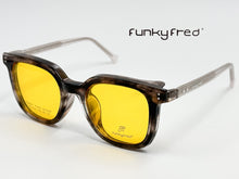 Cargar imagen en el visor de la galería, <div title='Genero UNISEX | Forma CUADRADO | Color CAREY | COMPLETO | 150mmANCHOTOTAL | 50mmANCHODELENTE | 45mmALTURADELENTE | 24mmPUENTE | 146MM LONG' > FRED-3402SP C4 </div>