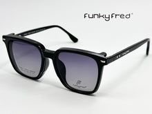 Cargar imagen en el visor de la galería, <div title='Genero UNISEX | Forma CUADRADO | Color NEGRO | COMPLETO | 140mmANCHOTOTAL | 51mmANCHODELENTE | 45mmALTURADELENTE | 19mmPUENTE | 145MM LONG' > FRED-3404SP C1 </div>