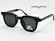 Cargar imagen en el visor de la galería, <div title='Genero UNISEX | Forma CUADRADO REDONDO | Color NEGRO | COMPLETO | 137mmANCHOTOTAL | 46mmANCHODELENTE | 42mmALTURADELENTE | 24mmPUENTE | 146' > FRED-3407SP C1 </div>