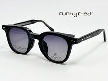 Cargar imagen en el visor de la galería, <div title='Genero UNISEX | Forma CUADRADO REDONDO | Color NEGRO | COMPLETO | 137mmANCHOTOTAL | 46mmANCHODELENTE | 42mmALTURADELENTE | 24mmPUENTE | 146' > FRED-3407SP C1 </div>