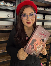 Cargar imagen en el visor de la galería, <div title='Genero MUJER | Forma GATO | Color AZUL | COMPLETO | 140mmANCHOTOTAL | 52mmANCHODELENTE | 44mmALTURADELENTE | 17mmPUENTE | 140mmLONGITUDDEVARILLA | ' > MA001 C1 </div>