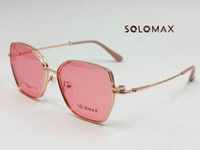 Cargar imagen en el visor de la galería, <div title='Genero MUJER | Forma CUADRADO GATO | Color DORADO ROSA | COMPLETO | 142mmANCHOTOTAL | 55mmANCHODELENTE | 47mmALTURADELENTE | 17mmPUENTE | 140MMLONGIT' > MAX-MEN-142 C3 </div>