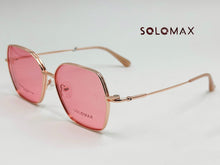 Cargar imagen en el visor de la galería, <div title='Genero UNISEX | Forma CUADRADO | Color DORADO ROSA | COMPLETO | 145mmANCHOTOTAL | 55mmANCHODELENTE | 49mmALTURADELENTE | 16mmPUENTE | 140MMLONGITUDD' > MAX-MEN-144 C3 </div>