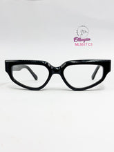 Cargar imagen en el visor de la galería, <div title='MUJER | RECTANGULAR | | ACETATO | NEGRO | | Tipo Lente COMPLETO' > ML5517 C1 </div>