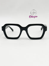 Cargar imagen en el visor de la galería, <div title='UNISEX | CUADRADO | | ACETATO | NEGRO | | Tipo Lente COMPLETO' > ML5518 C1 </div>