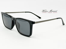 Cargar imagen en el visor de la galería, <div title='Genero CLIP-ON | Forma UNISEX UNISEX | Color RECTANGULAR NEGRO | | COMPLETOmmANCHOTOTAL | 145mmANCHODELENTE | 54mmALTURADELENTE | 18mmPUENTE | 143mm' > TJ2185 C1 </div>