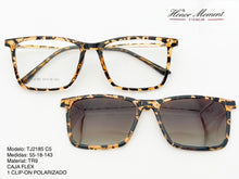 Cargar imagen en el visor de la galería, <div title='Genero CLIP-ON | Forma UNISEX UNISEX | Color RECTANGULAR CAREY | | COMPLETOmmANCHOTOTAL | 145mmANCHODELENTE | 54mmALTURADELENTE | 18mmPUENTE | 143mm' > TJ2185 C5 </div>