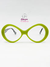 Cargar imagen en el visor de la galería, <div title='Genero MUJER | Forma REDONDO | Color VERDE | COMPLETO | 140mmANCHOTOTAL | 51mmANCHODELENTE | 48mmALTURADELENTE | 18mmPUENTE | 145mmLONGITUDDEVARILL' > YC-30022 C3 </div>