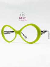 Cargar imagen en el visor de la galería, <div title='Genero MUJER | Forma REDONDO | Color VERDE | COMPLETO | 140mmANCHOTOTAL | 51mmANCHODELENTE | 48mmALTURADELENTE | 18mmPUENTE | 145mmLONGITUDDEVARILL' > YC-30022 C3 </div>