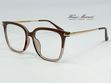 Cargar imagen en el visor de la galería, <div  title='Genero UNISEX | Forma CUADRADO  | Color BEIGE   | COMPLETO | 139mmANCHOTOTAL | 50mmANCHODELENTE | 44mmALTURADELENTE | 18mmPUENTE | 143mmLONGITUDDEVARI' > 95828 C6 </div>
