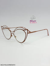 Cargar imagen en el visor de la galería, <div  title='Genero MUJER | Forma GATO  | Color ROSA   | COMPLETO | 146mmANCHOTOTAL | 54mmANCHODELENTE | 45mmALTURADELENTE | 20mmPUENTE | 140mmLONGITUDDEVARILLA | ' > BL-66038 R </div>
