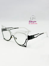 Cargar imagen en el visor de la galería, <div  title='Genero MUJER | Forma GATO  | Color BLANCO NEGRO  | COMPLETO | 142mmANCHOTOTAL | 52mmANCHODELENTE | 42mmALTURADELENTE | 19mmPUENTE | 140mmLONGITUDDEVAR' > BL-66042 BN </div>
