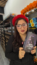 Cargar imagen en el visor de la galería, <div  title='Genero MUJER | Forma CUADRADO  | Color NEGRO ROJO  | COMPLETO | 147mmANCHOTOTAL | 53mmANCHODELENTE | 46mmALTURADELENTE | 17mmPUENTE | 140mmLONGITUDDEV' > BL-66045 C1 </div>
