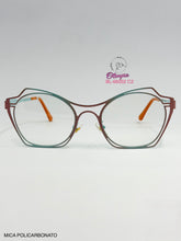 Cargar imagen en el visor de la galería, <div  title='Genero MUJER | Forma GATO  | Color ROSA VERDE  | COMPLETO | 145mmANCHOTOTAL | 53mmANCHODELENTE | 45mmALTURADELENTE | 14mmPUENTE | 140mmLONGITUDDEVARIL' > BL-66052 C2 </div>
