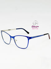 Cargar imagen en el visor de la galería, <div  title='Genero MUJER | Forma GATO  | Color AZUL   | COMPLETO | 136mmANCHOTOTAL | 52mmANCHODELENTE | 40mmALTURADELENTE | 17mmPUENTE | 140mmLONGITUDDEVARILLA | ' > OCEAN211 BLUE </div>
