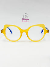 Cargar imagen en el visor de la galería, <div  title='Genero MUJER | Forma REDONDO  | Color AMARILLO AZUL  | COMPLETO | 142mmANCHOTOTAL | 46mmANCHODELENTE | 45mmALTURADELENTE | 21mmPUENTE | 143mmLONGITUDD' > YC31079 C3 </div>
